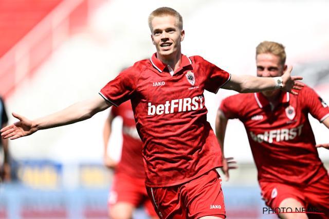 1695097241689060515.jpg Arthur Vermeeren.jpg